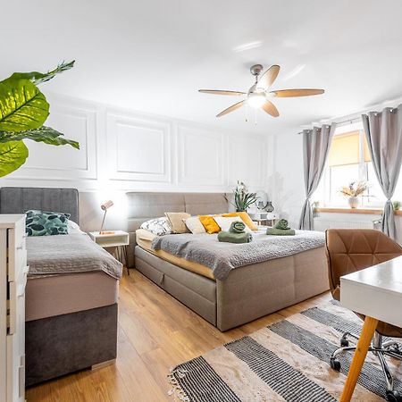 Blizko Stanice Apartment Kosice Center エクステリア 写真