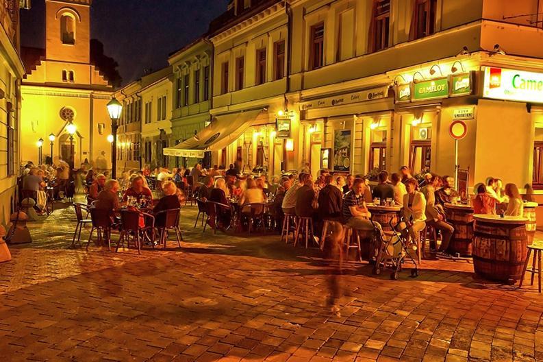 Blizko Stanice Apartment Kosice Center エクステリア 写真